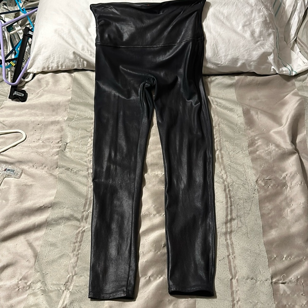 Spanx long leather look leggings XL